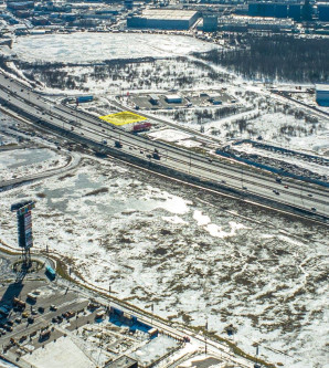 Продается  последний участок площадью-20 соток с прямым съездом и выездом на КАД в развитом торгово - индустриальном парке KAD GATE PARK (площадью 8га) у развязки КАД и проспекта Энгельса.