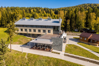 Премиальный загородный комплекс «Ойер Парк Отель» в Горном Алтае.